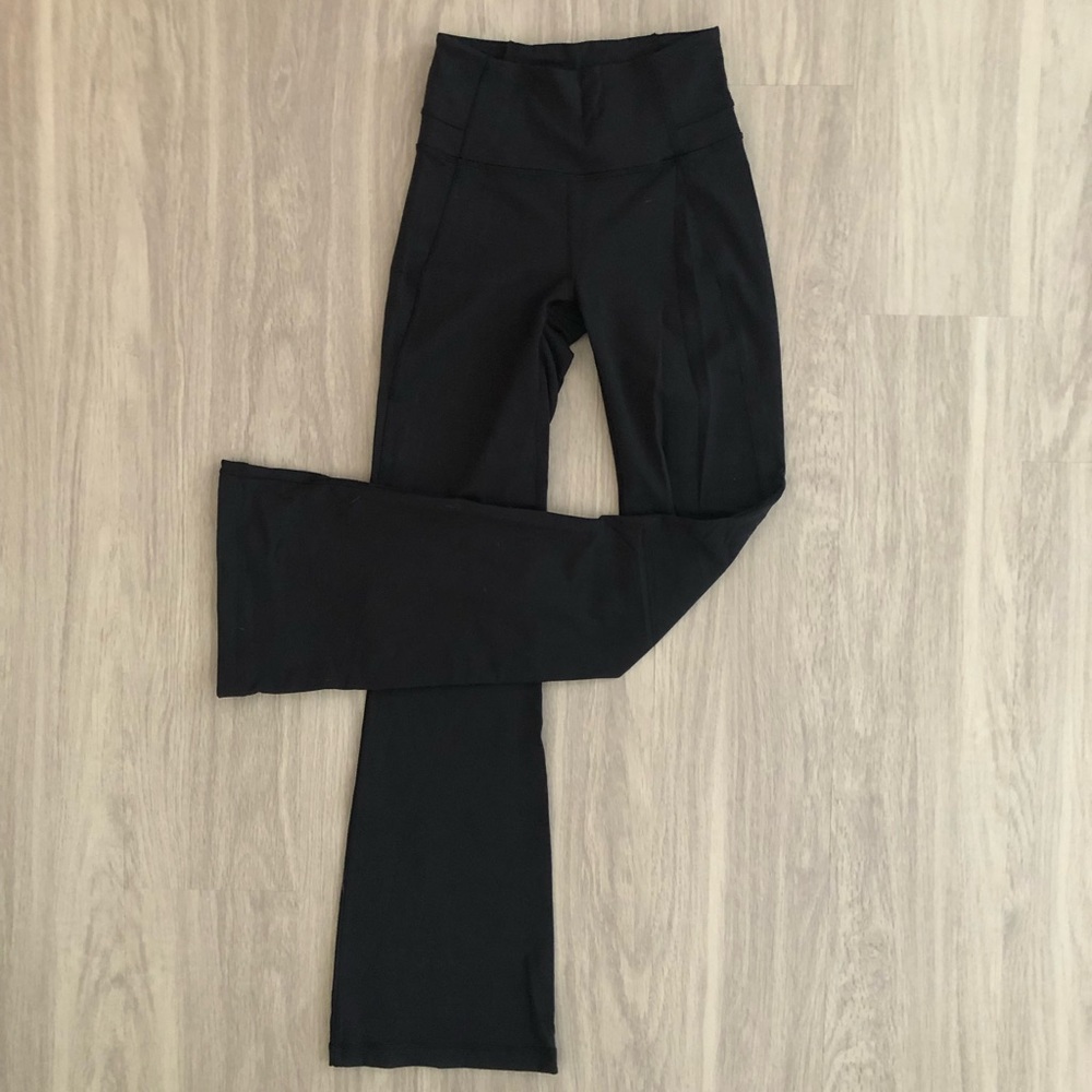 Groove Super High Rise Flared Pant